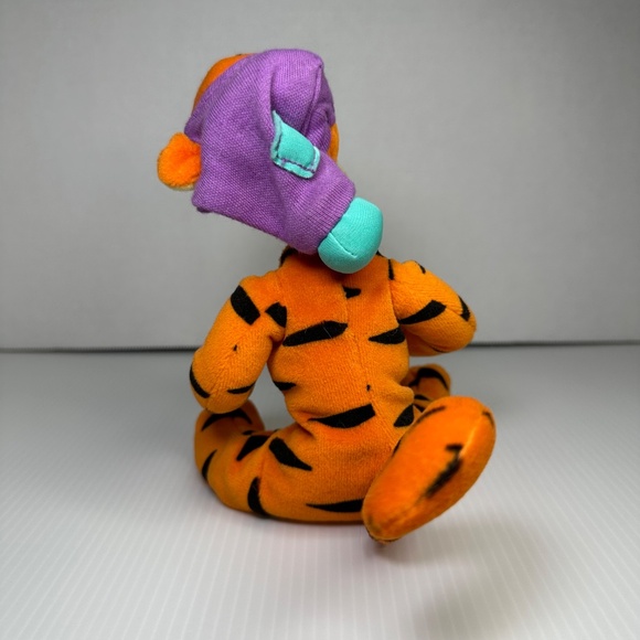 Disney ‘s Winnie The Pooh’s Tigger Star Bean Plush Mattel - Picture 4 of 10